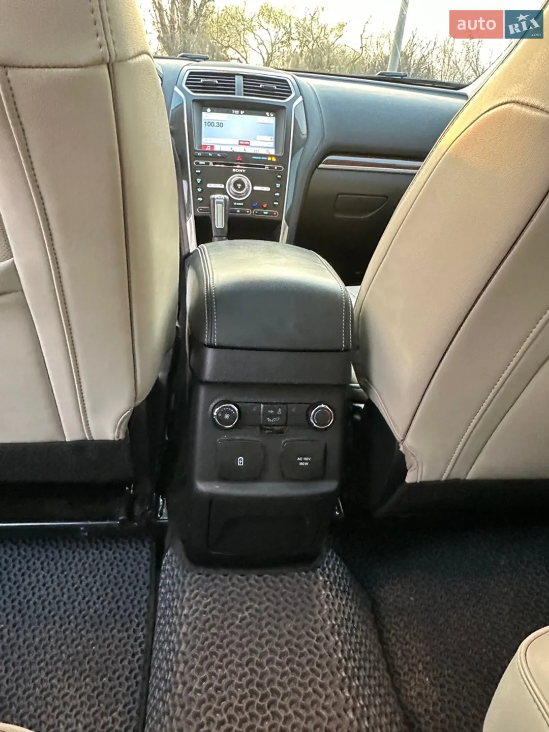 2017 Ford Explorer - мініатюра 27