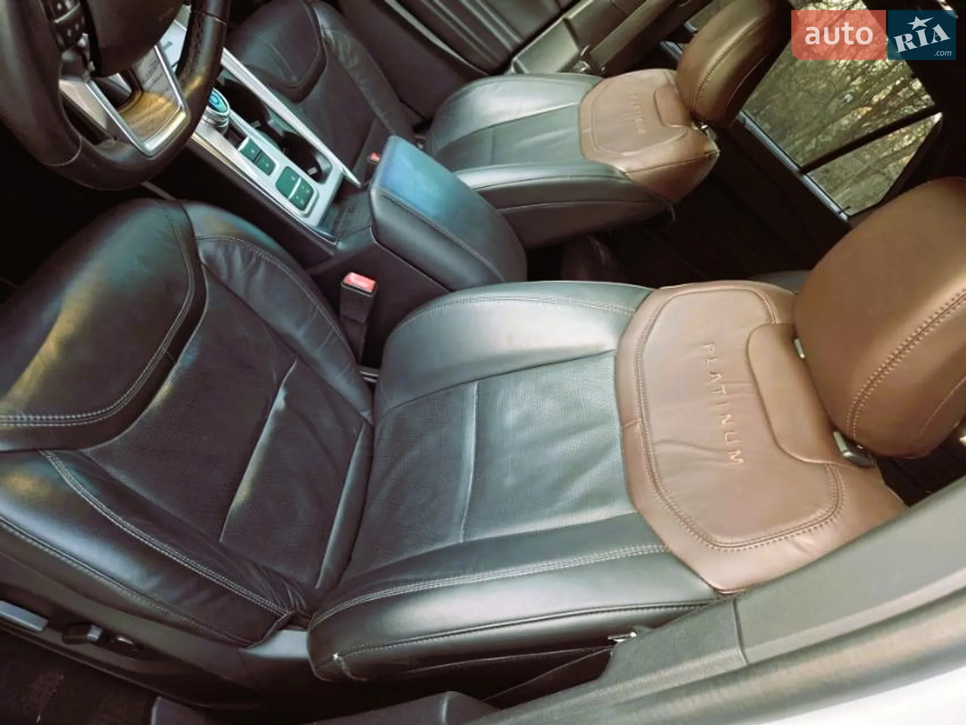 2022 Ford Explorer - мініатюра 19