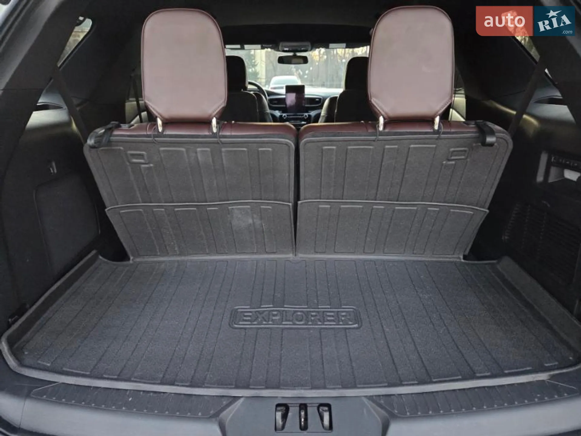 2022 Ford Explorer - мініатюра 32