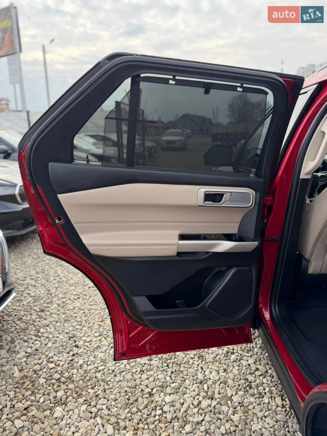 2021 Ford Explorer - мініатюра 19