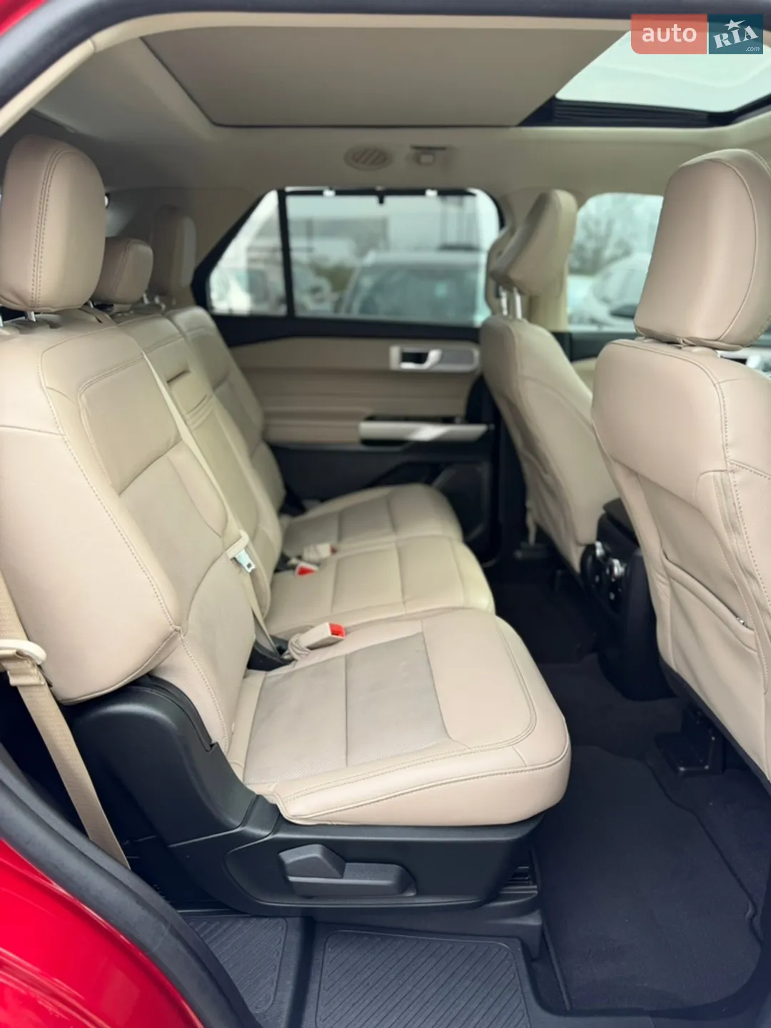 2021 Ford Explorer - мініатюра 31