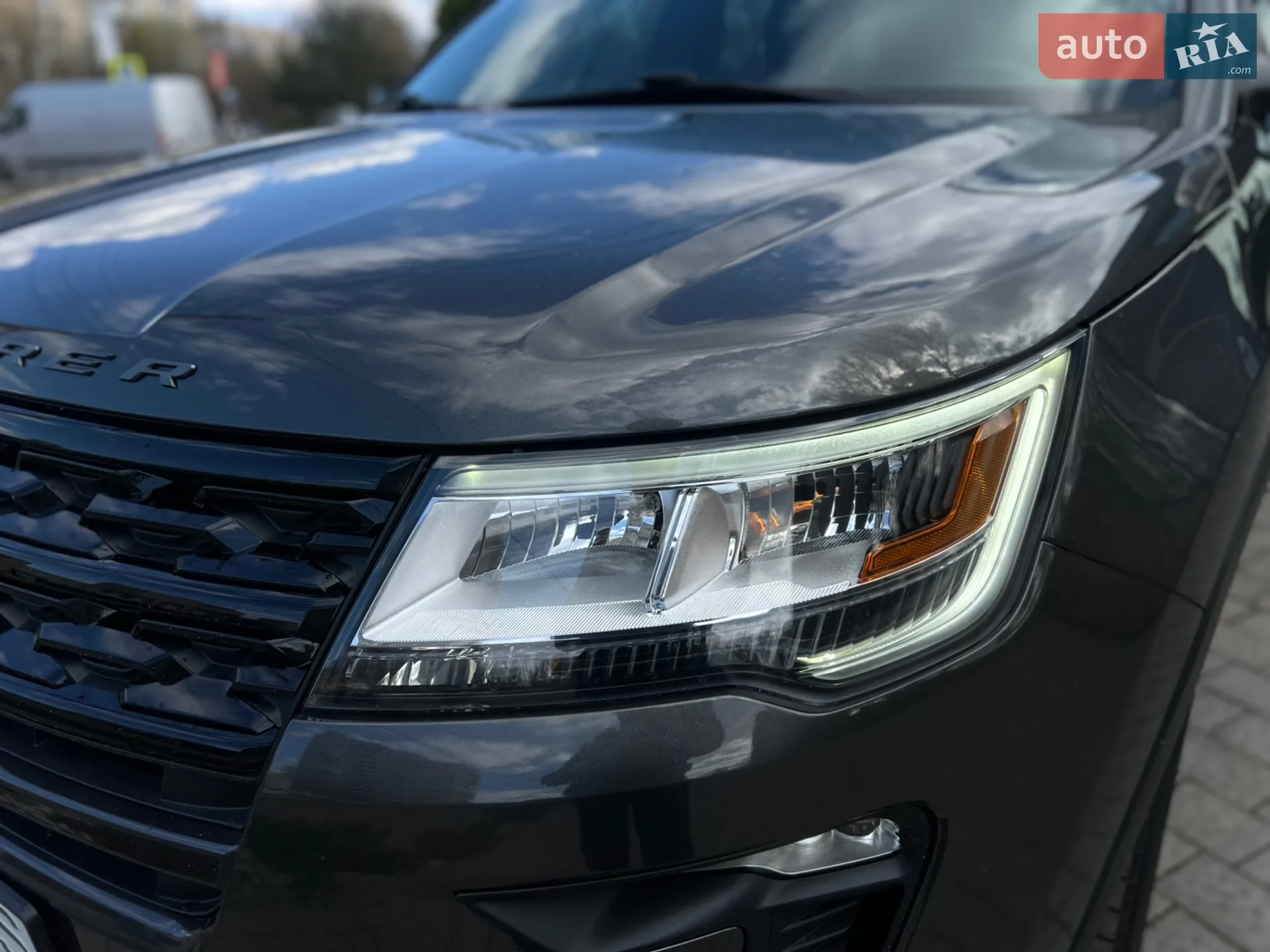 2019 Ford Explorer - мініатюра 11