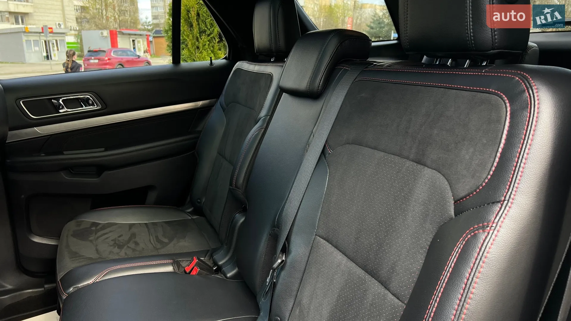 2019 Ford Explorer - мініатюра 31