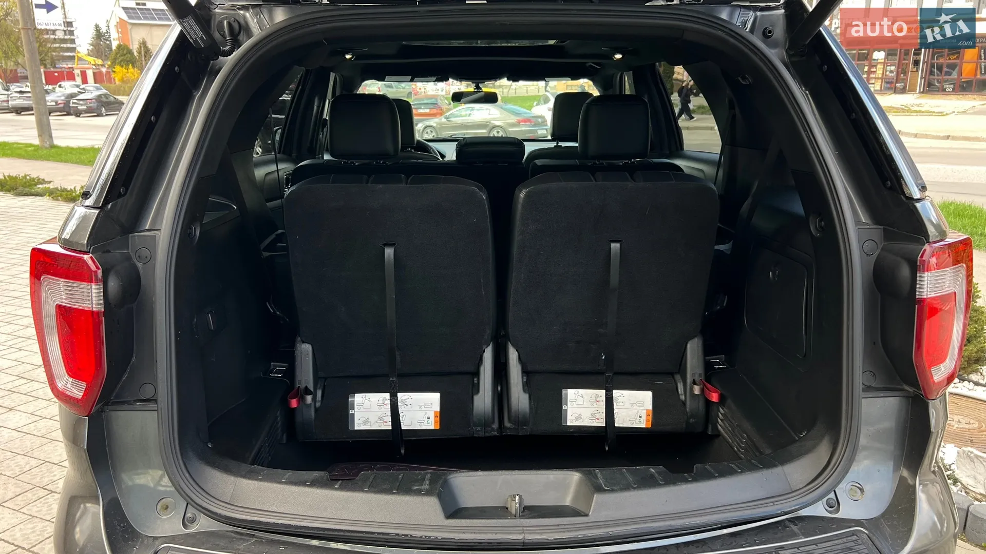 2019 Ford Explorer - мініатюра 34