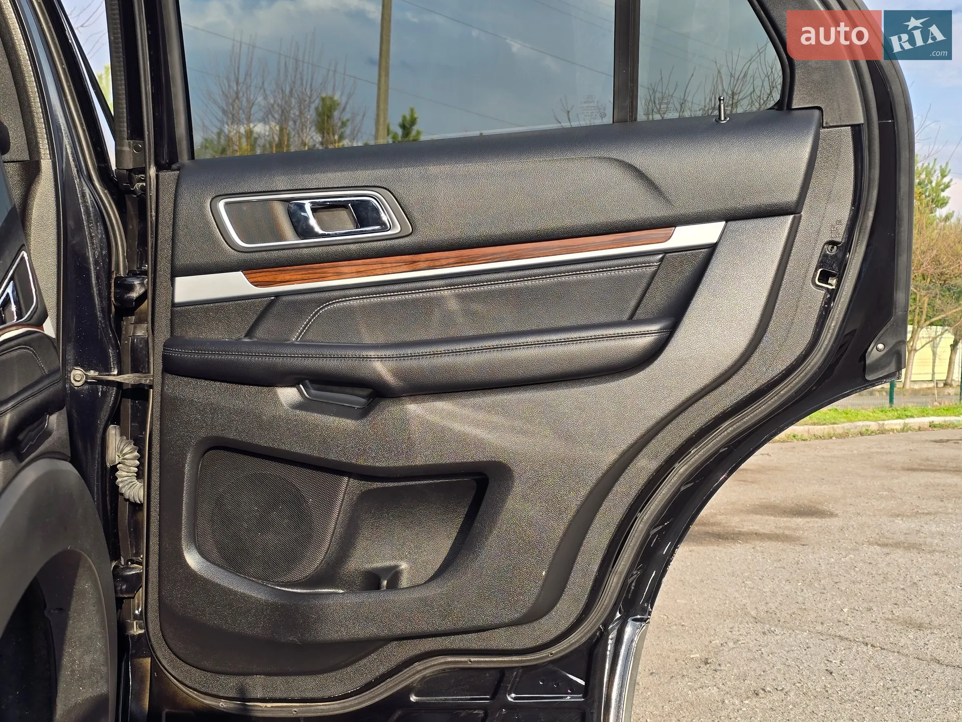 2016 Ford Explorer - мініатюра 58