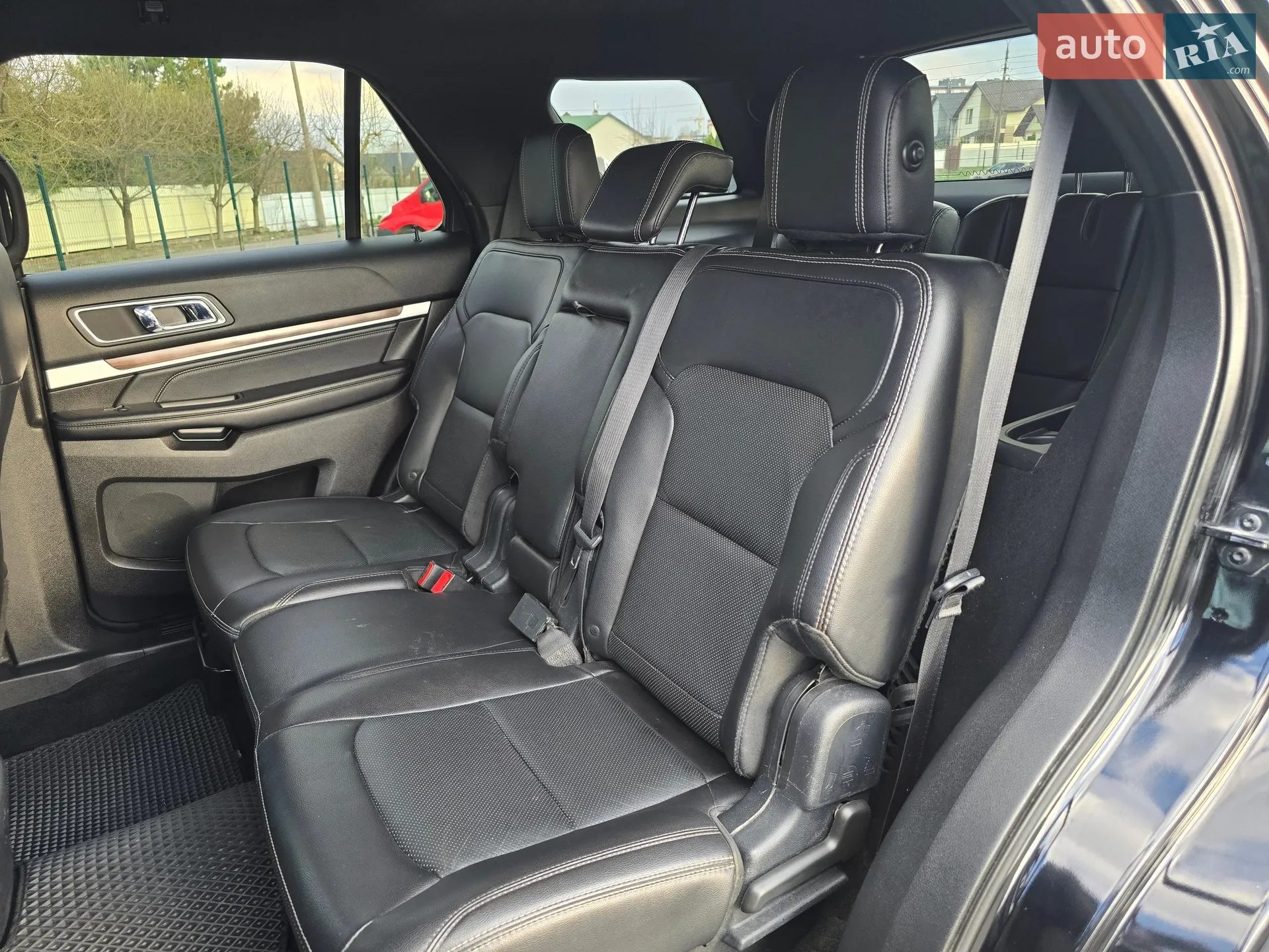 2016 Ford Explorer - мініатюра 76