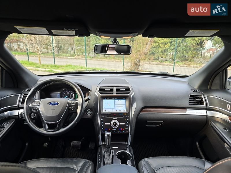 Позашляховик / Кросовер Ford Explorer 2016 в Хмельницькому