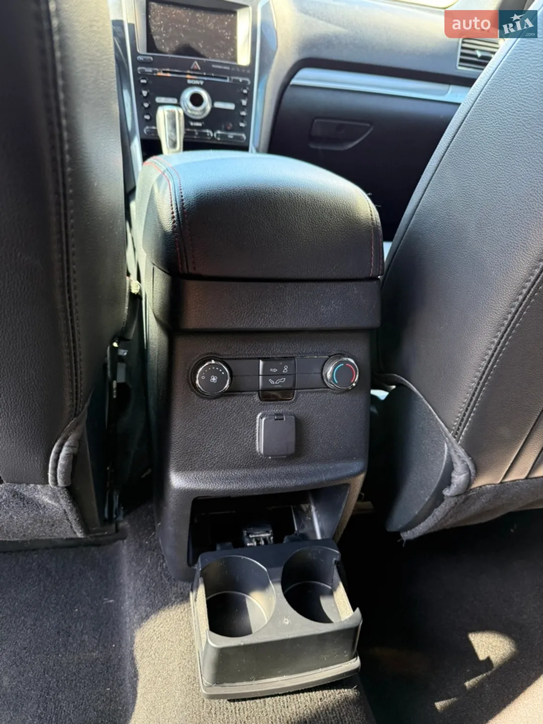 2018 Ford Explorer - мініатюра 27