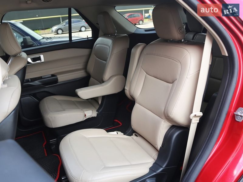 Позашляховик / Кросовер Ford Explorer 2019 в Києві