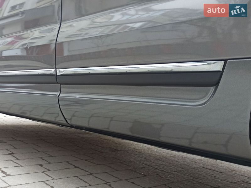 Позашляховик / Кросовер Ford Explorer 2011 в Чернівцях