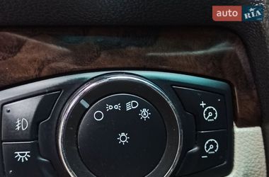 Позашляховик / Кросовер Ford Explorer 2011 в Чернівцях