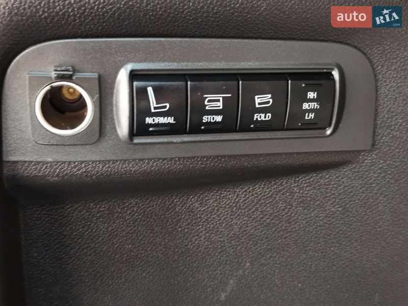 Позашляховик / Кросовер Ford Explorer 2011 в Чернівцях