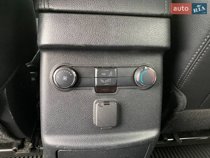 Внедорожник / Кроссовер Ford Explorer 2016 в Хмельницком фото 27 Внедорожник / Кроссовер Ford Explorer 2016 в Хмельницком