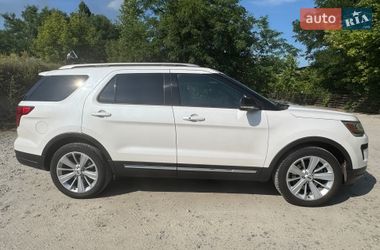 Позашляховик / Кросовер Ford Explorer 2018 в Києві