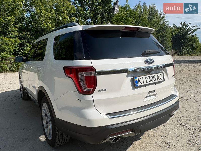 Позашляховик / Кросовер Ford Explorer 2018 в Києві