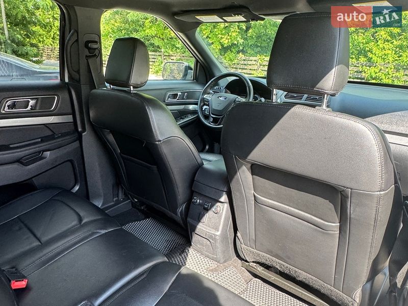 Позашляховик / Кросовер Ford Explorer 2018 в Києві