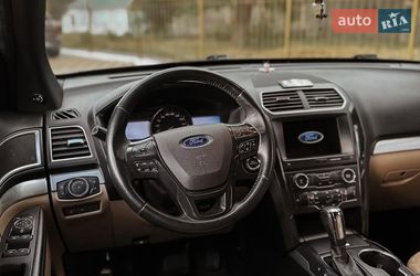 Внедорожник / Кроссовер Ford Explorer 2017 в Николаеве