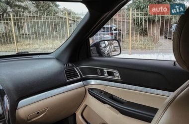 Внедорожник / Кроссовер Ford Explorer 2017 в Николаеве