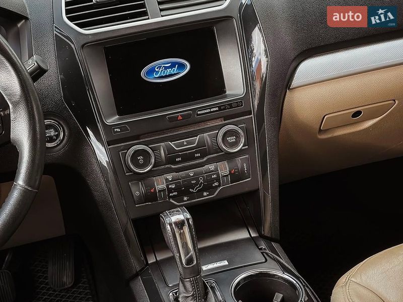 Внедорожник / Кроссовер Ford Explorer 2017 в Николаеве