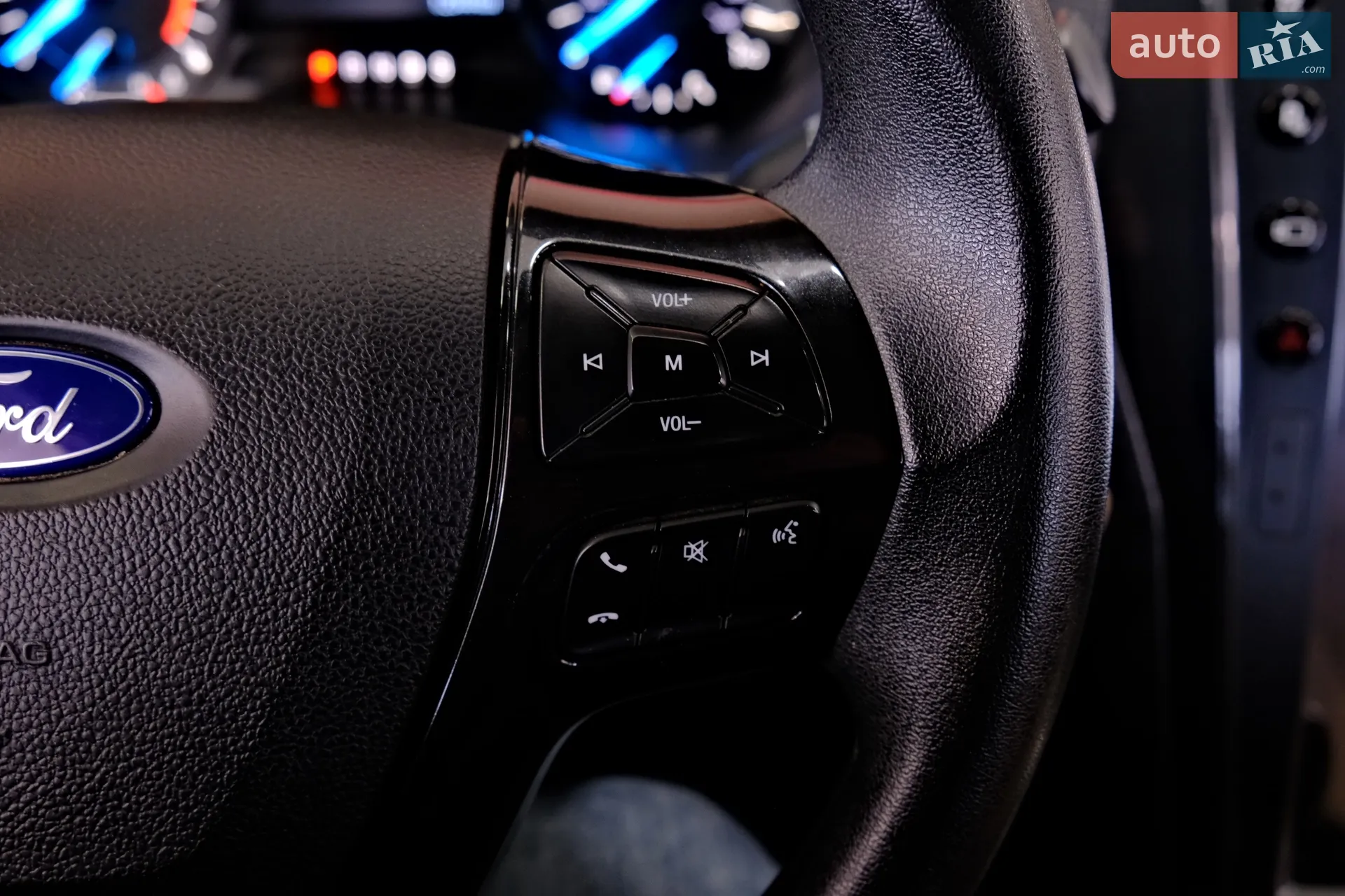 2018 Ford Explorer - мініатюра 18