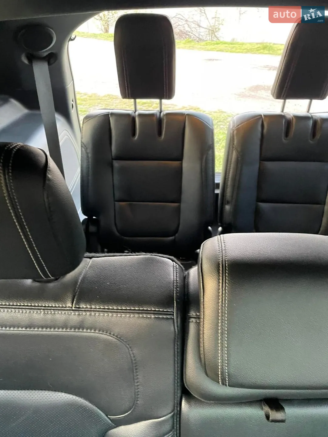 2015 Ford Explorer - мініатюра 26