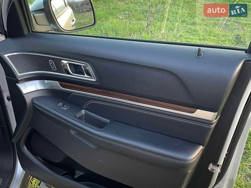 Внедорожник / Кроссовер Ford Explorer 2015 в Днепре фото 35 Внедорожник / Кроссовер Ford Explorer 2015 в Днепре
