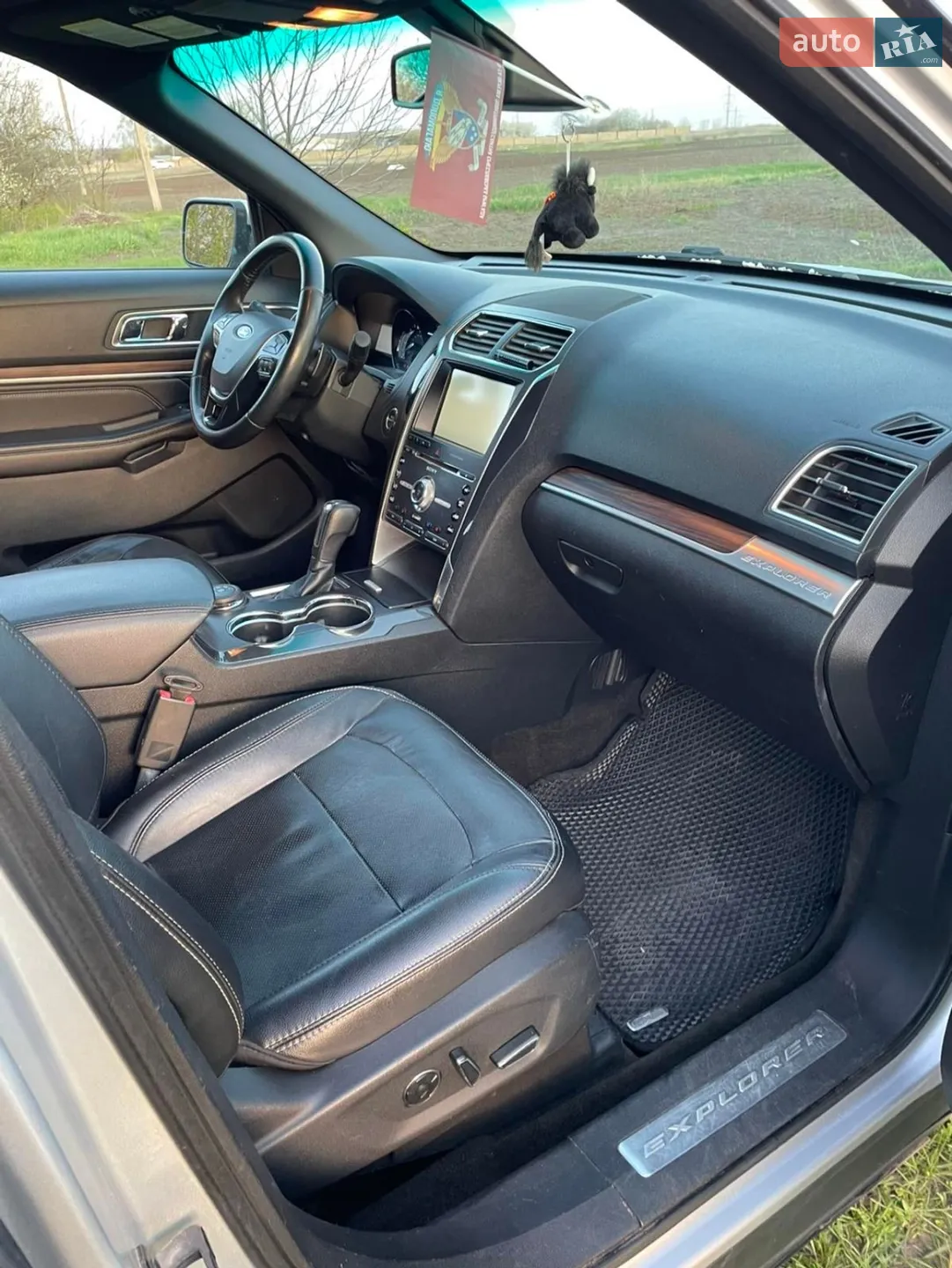 2015 Ford Explorer - мініатюра 41