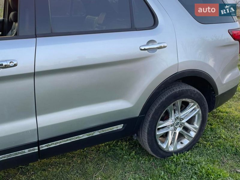 Внедорожник / Кроссовер Ford Explorer 2015 в Днепре фото 46 Внедорожник / Кроссовер Ford Explorer 2015 в Днепре