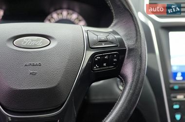 Позашляховик / Кросовер Ford Explorer 2017 в Львові