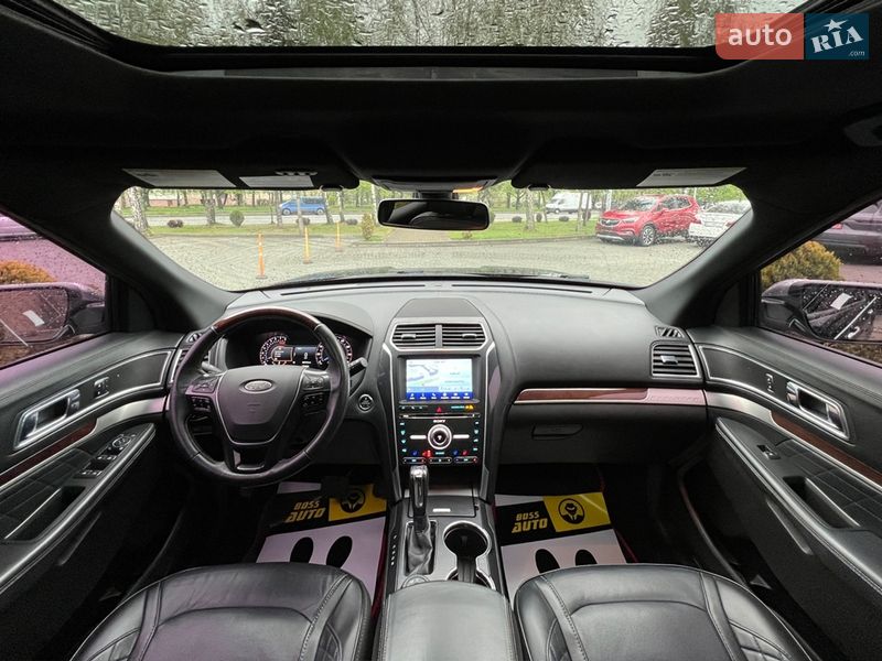 Позашляховик / Кросовер Ford Explorer 2017 в Львові