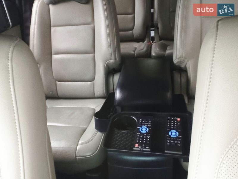 Позашляховик / Кросовер Ford Explorer 2011 в Чернівцях