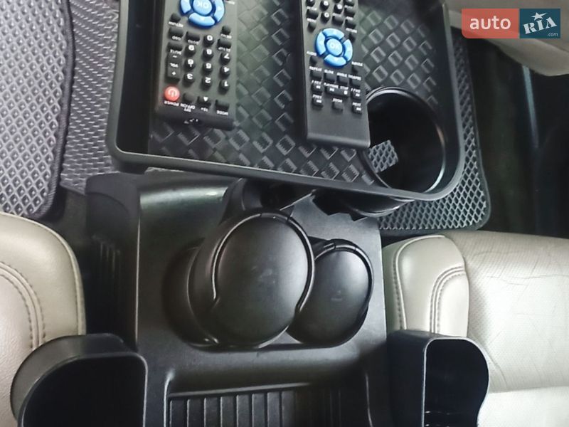 Позашляховик / Кросовер Ford Explorer 2011 в Чернівцях