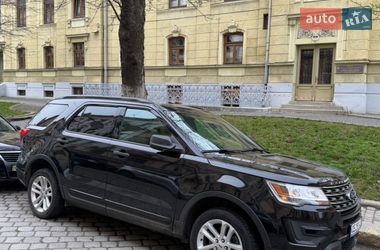 Внедорожник / Кроссовер Ford Explorer 2017 в Черновцах