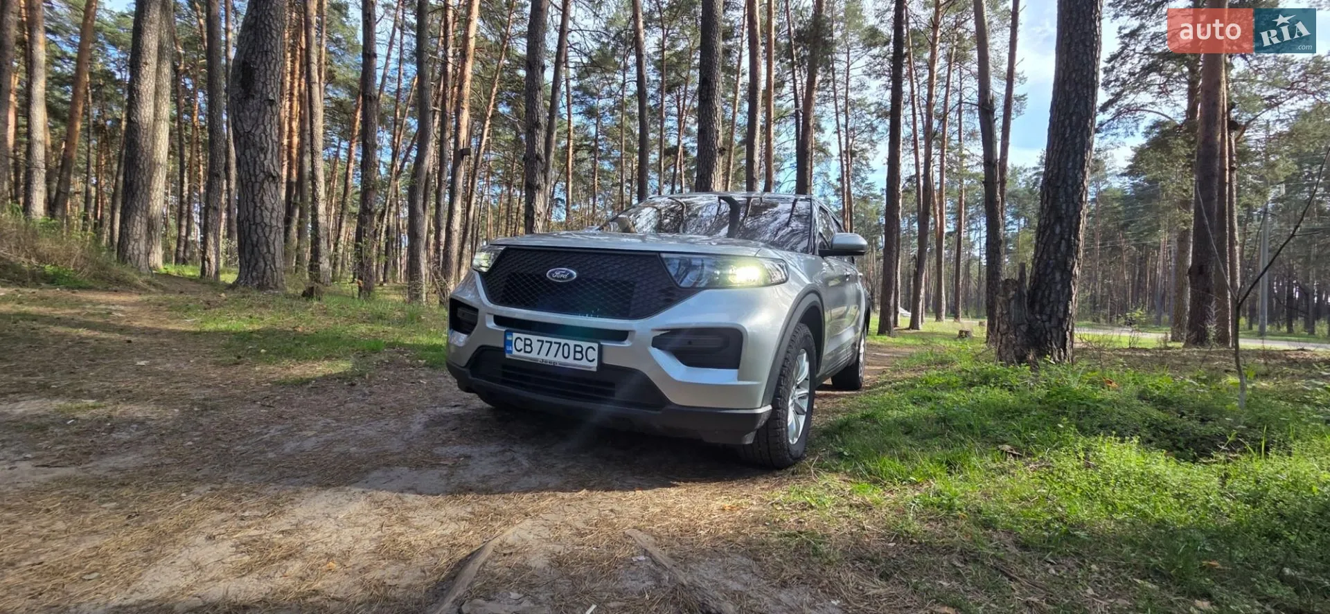 2022 Ford Explorer - мініатюра 5