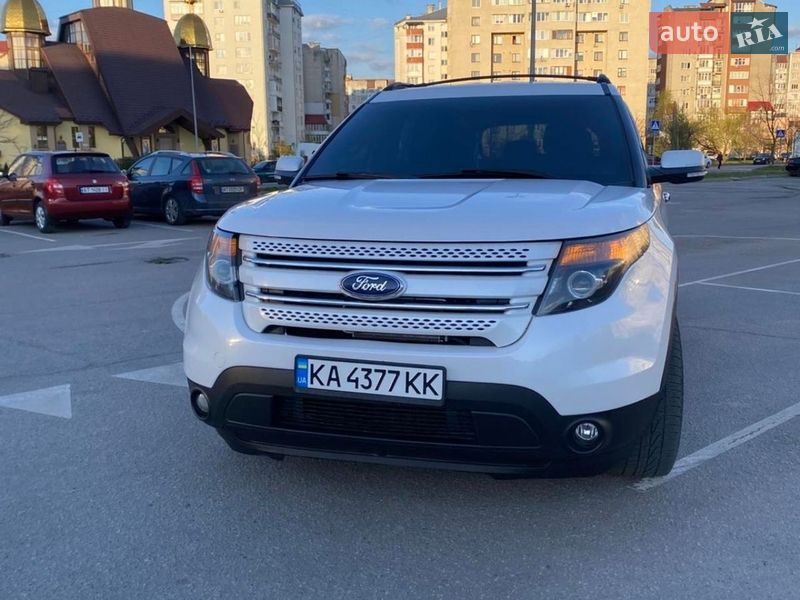 Внедорожник / Кроссовер Ford Explorer 2013 в Ивано-Франковске