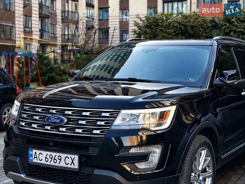 Внедорожник / Кроссовер Ford Explorer 2017 в Луцке