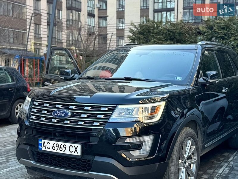 Внедорожник / Кроссовер Ford Explorer 2017 в Луцке