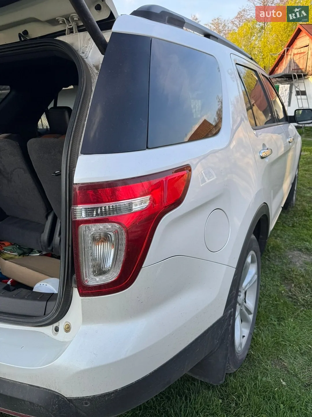 2012 Ford Explorer - мініатюра 3