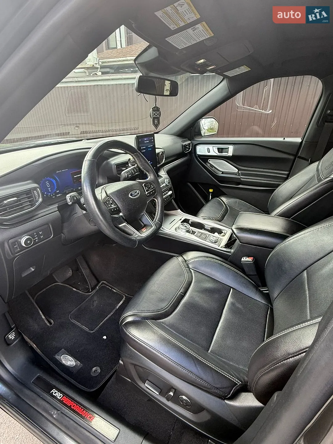 2020 Ford Explorer - мініатюра 13