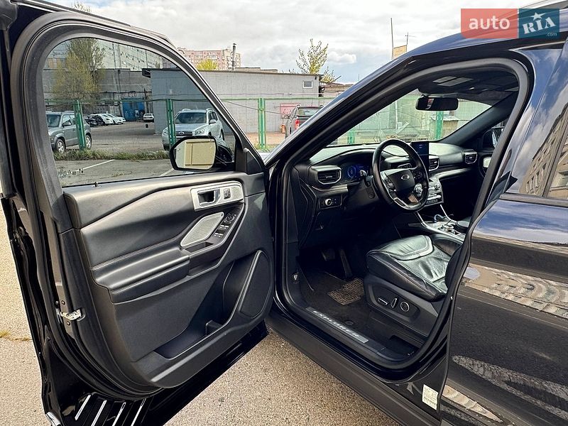 Внедорожник / Кроссовер Ford Explorer 2019 в Киеве