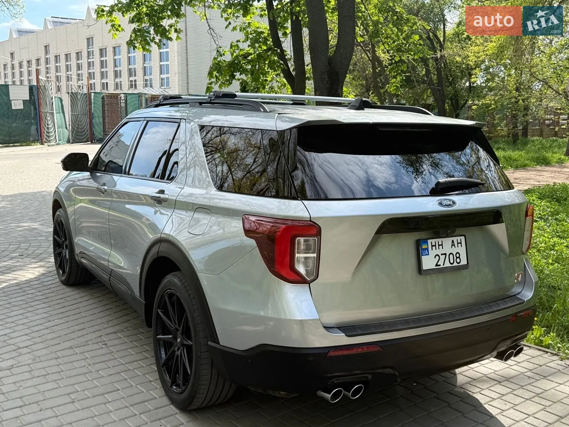 2020 Ford Explorer - мініатюра 4