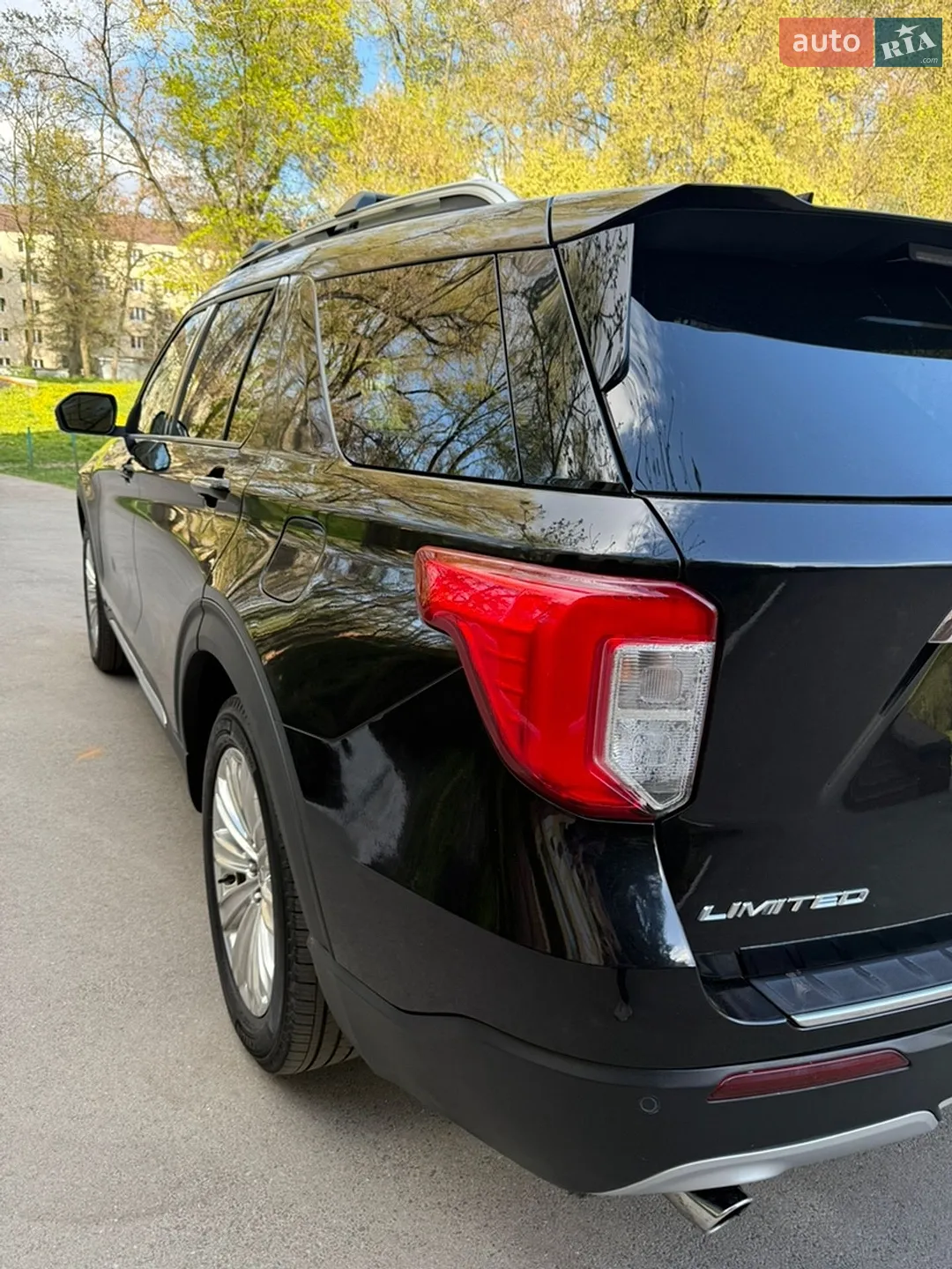 2020 Ford Explorer - мініатюра 9