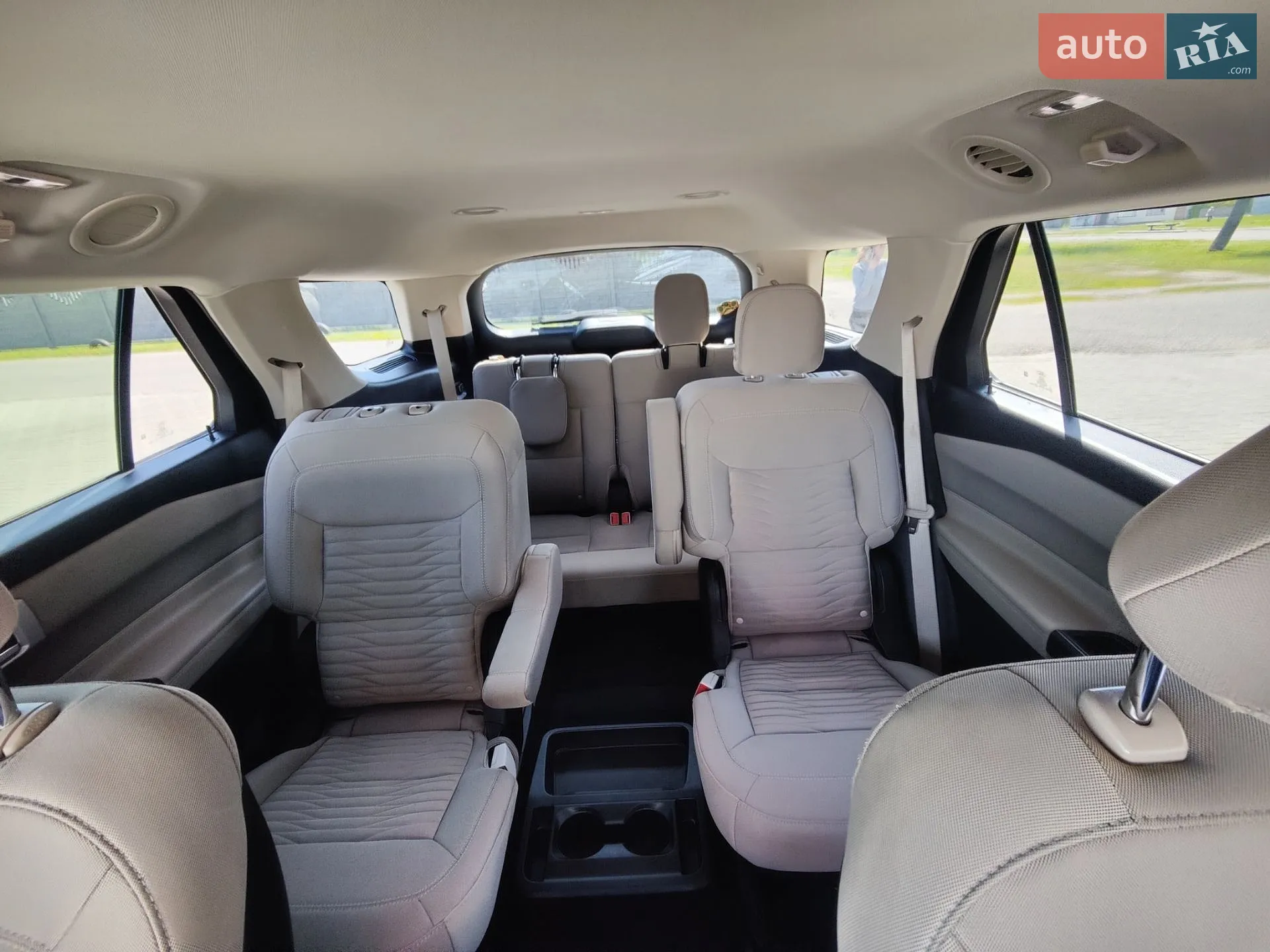 2019 Ford Explorer - мініатюра 19