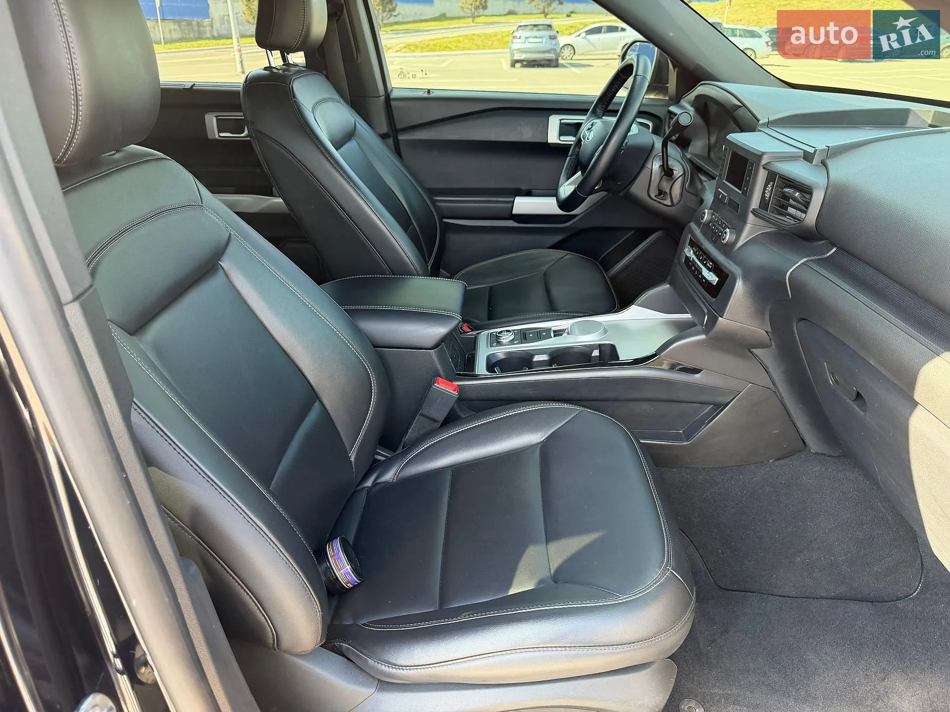 2020 Ford Explorer - мініатюра 19