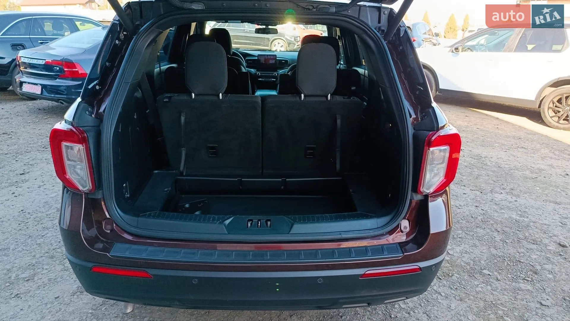 2020 Ford Explorer - мініатюра 16
