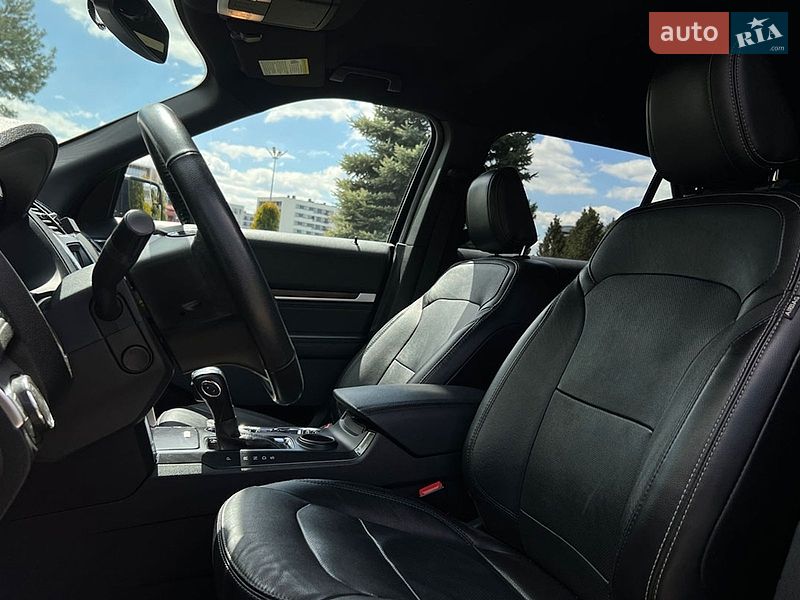 Позашляховик / Кросовер Ford Explorer 2018 в Львові