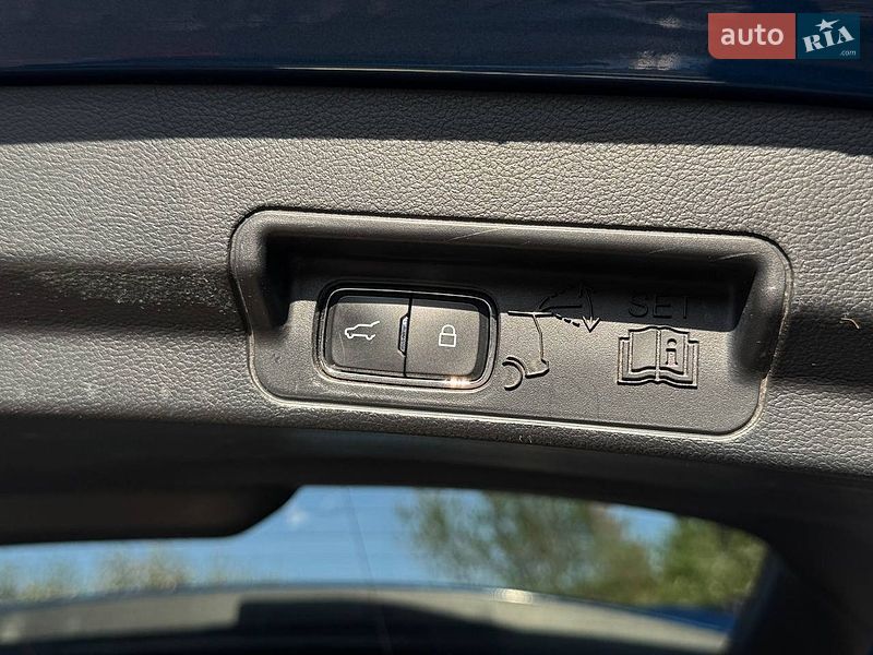 Внедорожник / Кроссовер Ford Explorer 2019 в Киеве
