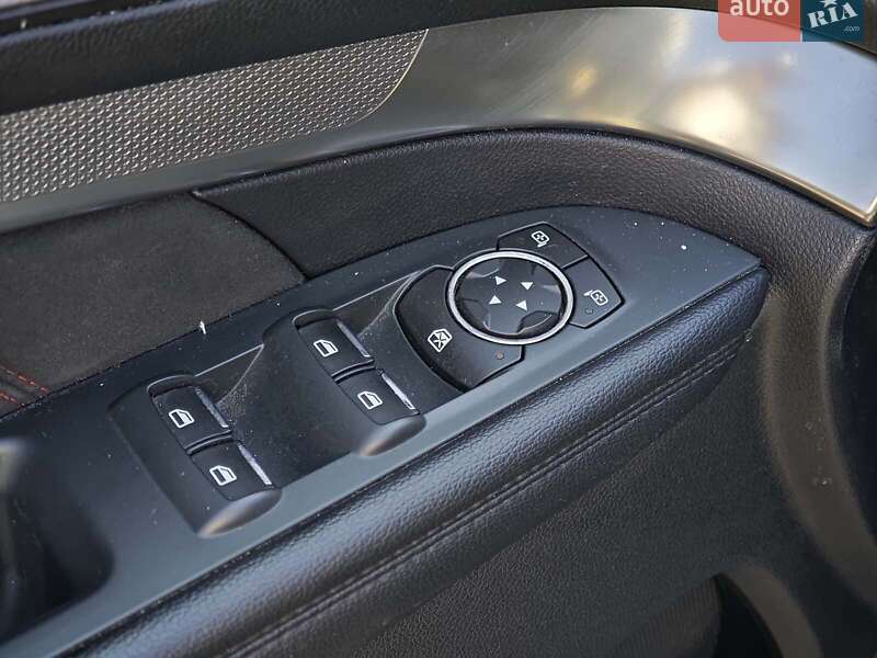 Позашляховик / Кросовер Ford Explorer 2018 в Харкові