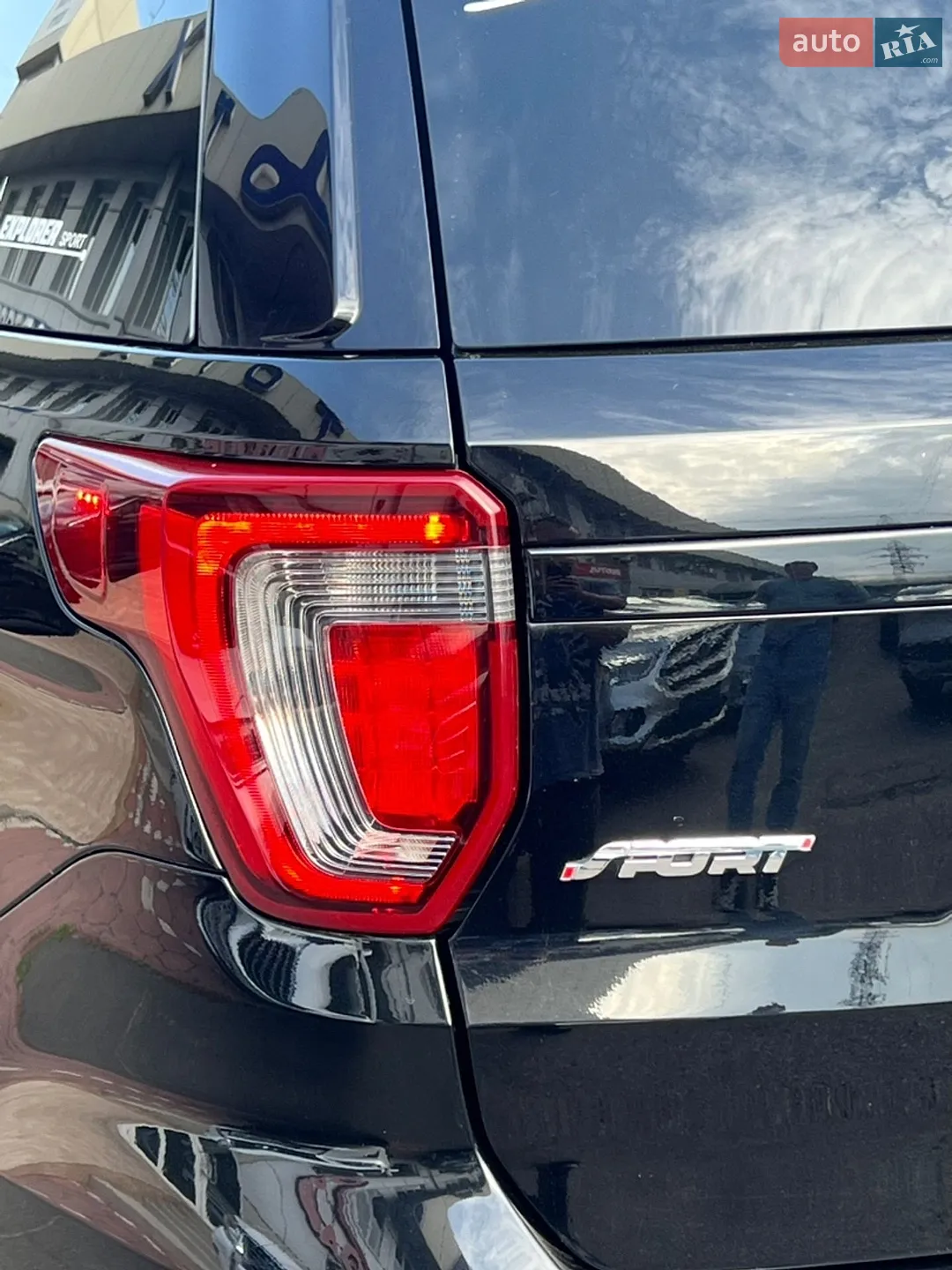 2016 Ford Explorer - мініатюра 14