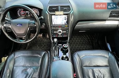 Позашляховик / Кросовер Ford Explorer 2016 в Одесі